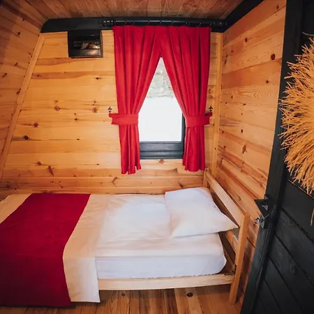 Chalet Aliki *